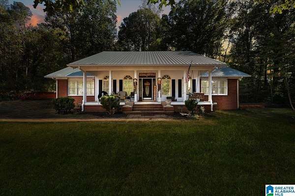 19 Acres of Land with Home for Sale in Oneonta, Alabama