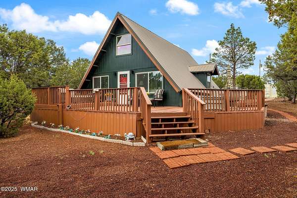 2.34 Acres of Residential Land with Home for Sale in Vernon, Arizona