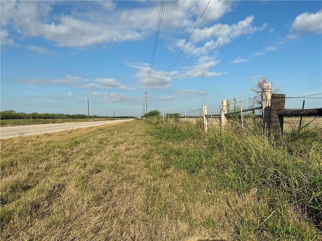 200 Acres of Recreational Land & Farm for Sale in Alice, Texas