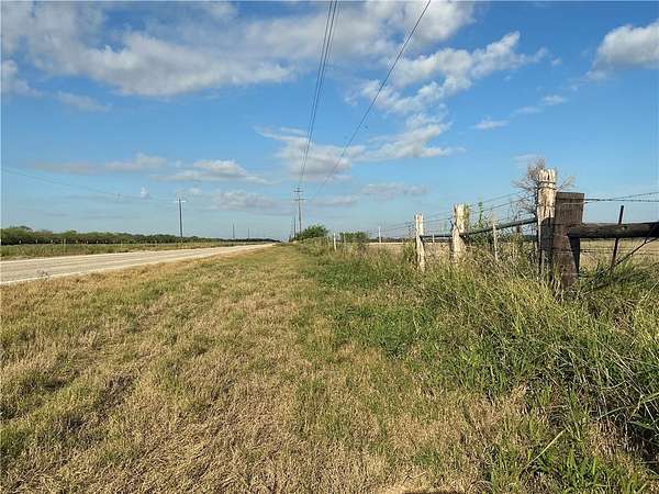 200 Acres of Recreational Land & Farm for Sale in Alice, Texas
