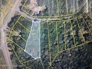 0.97 Acres of Residential Land for Sale in Bushkill, Pennsylvania