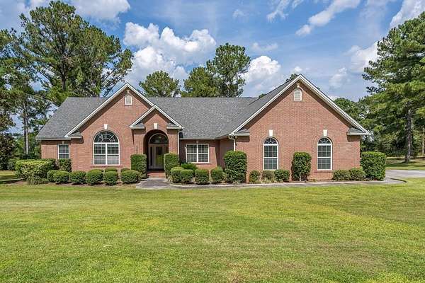 2.7 Acres of Residential Land with Home for Sale in Douglas, Georgia