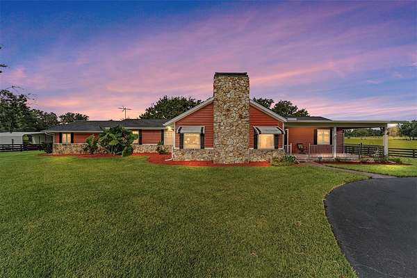 40 Acres of Agricultural Land with Home for Sale in Morriston, Florida