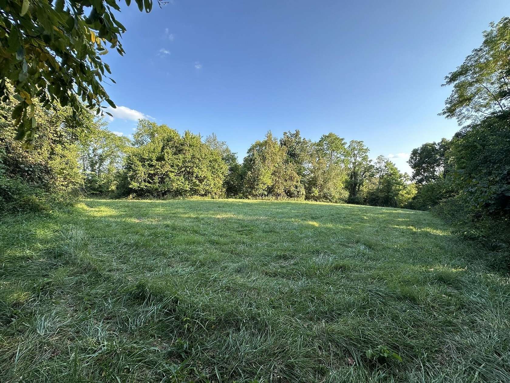 1.86 Acres of Residential Land for Sale in Burlington, Kentucky