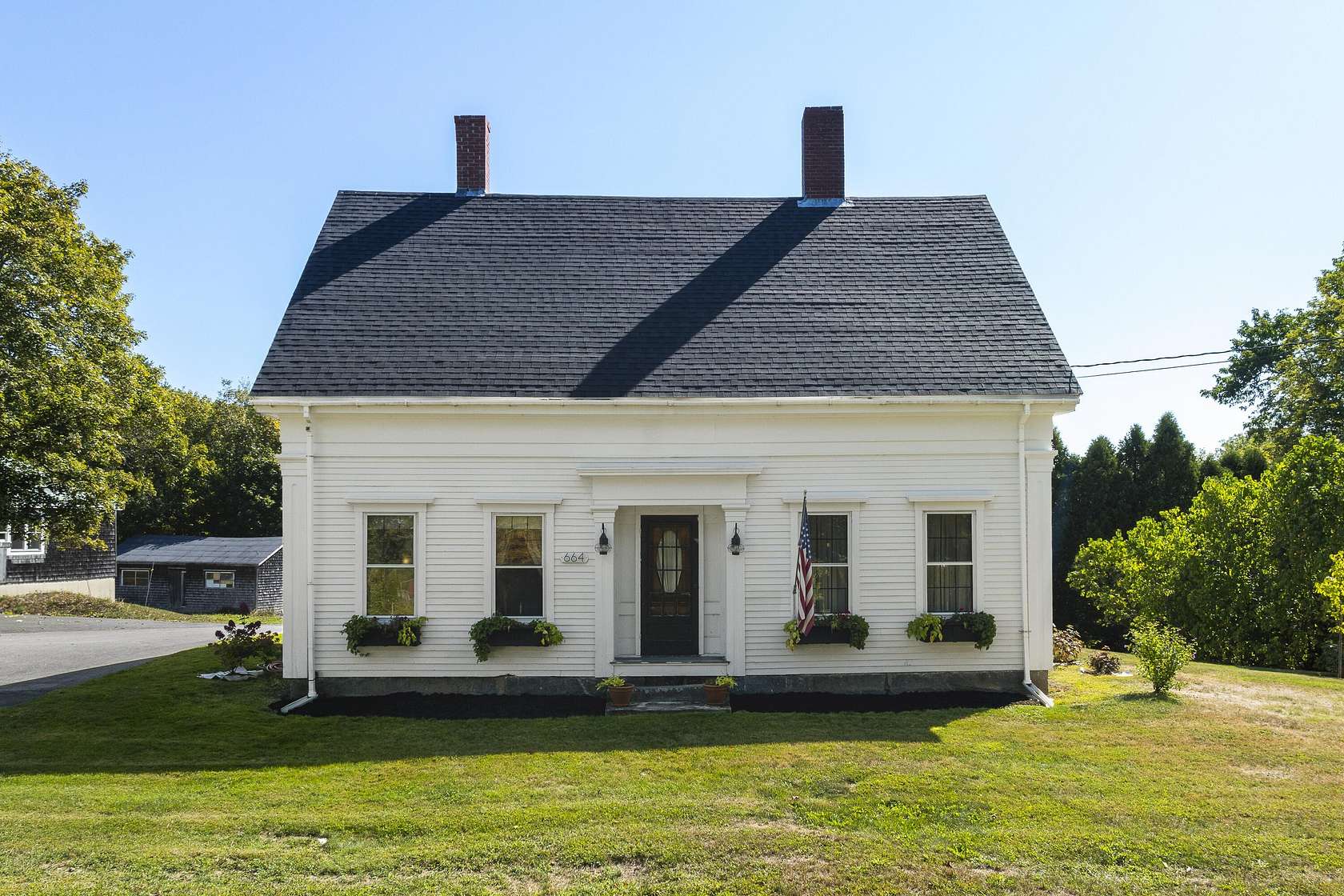 19 Acres of Improved Mixed-Use Land for Sale in Edgecomb, Maine
