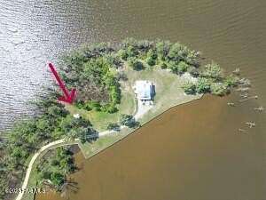 0.98 Acres of Land for Sale in Edenton, North Carolina