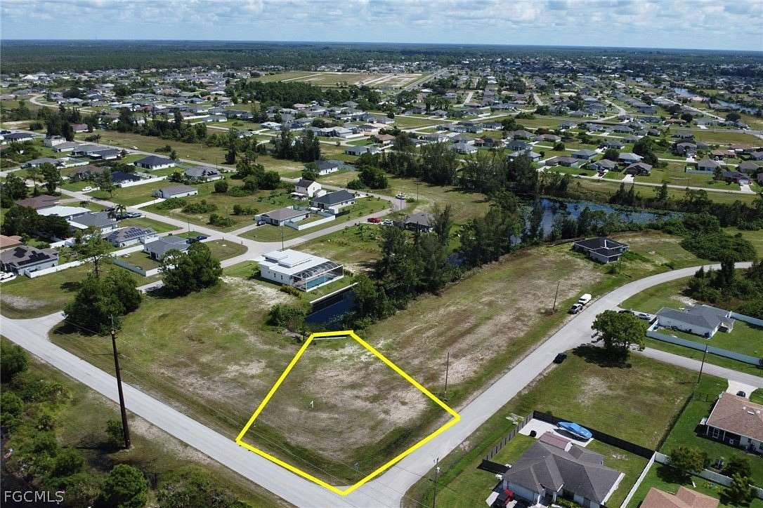0.33 Acres of Residential Land for Sale in Cape Coral, Florida