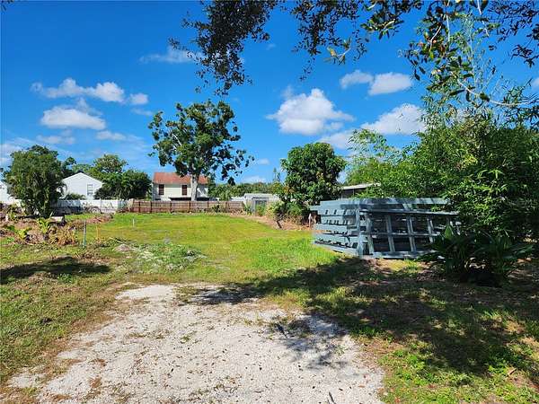 0.13 Acres of Land for Sale in Sarasota, Florida
