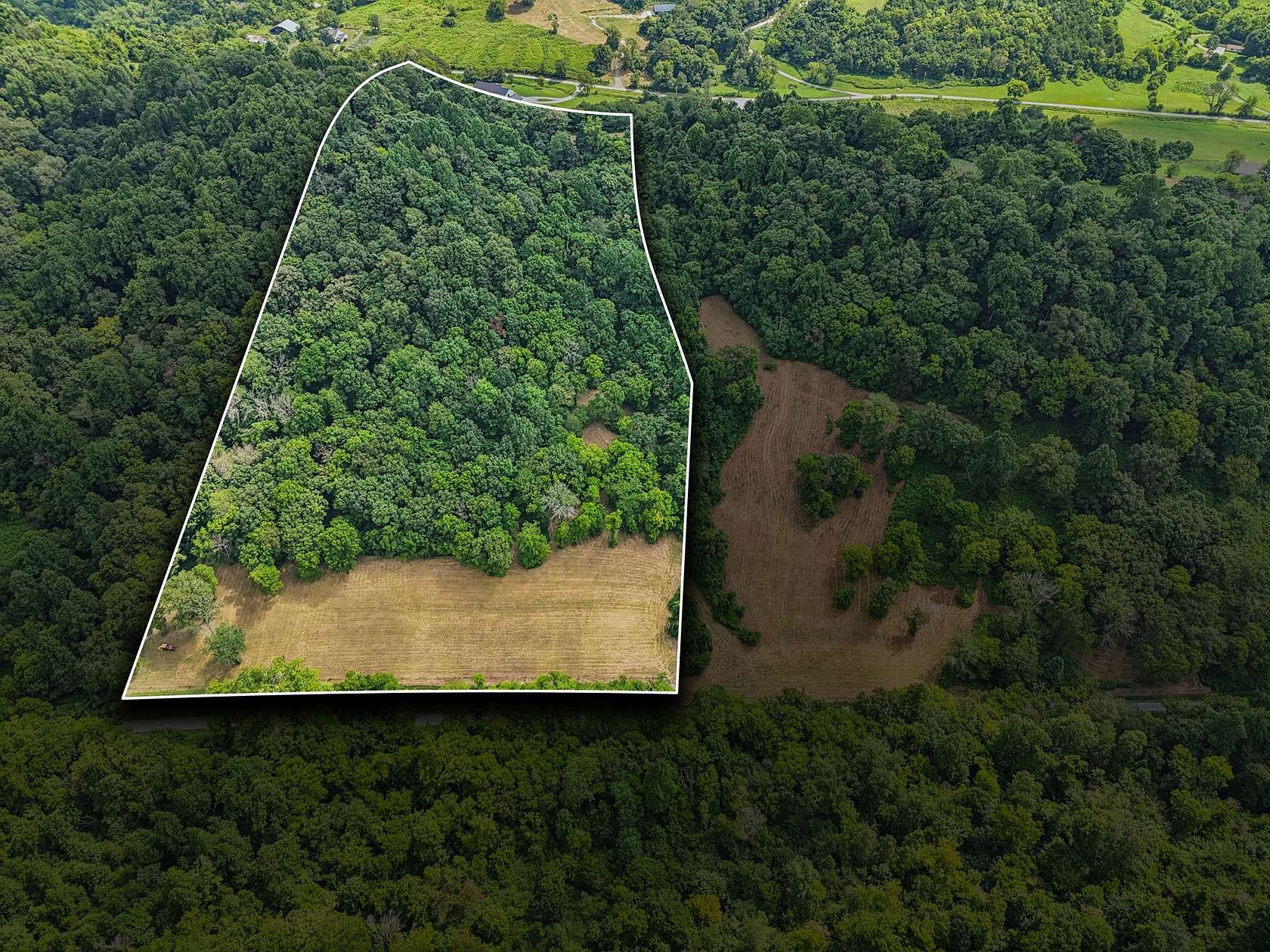 10.4 Acres of Land for Sale in Bell Buckle, Tennessee