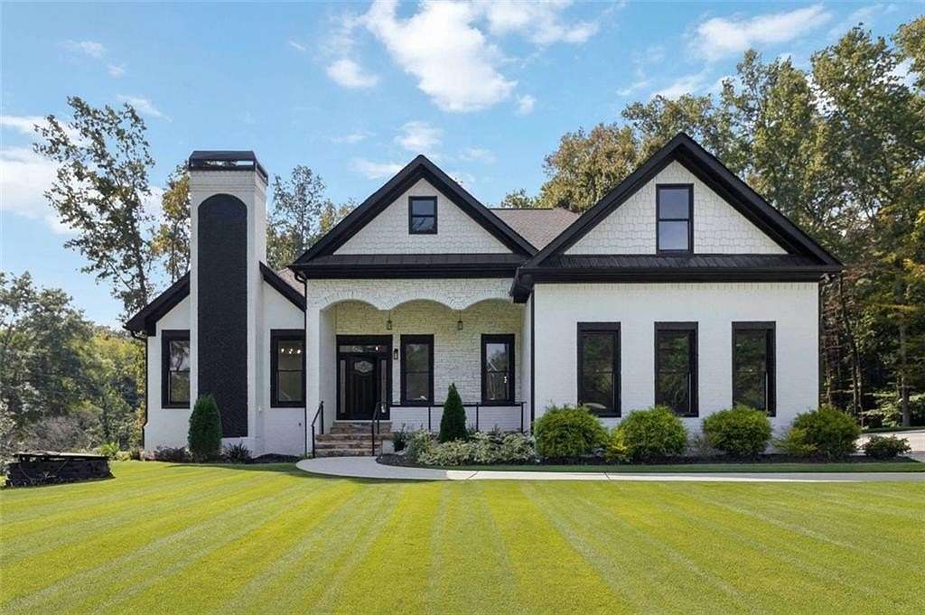 6.1 Acres of Land with Home for Sale in Bethlehem, Georgia