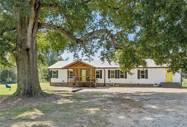 5.87 Acres of Land with Home for Sale in Carnesville, Georgia