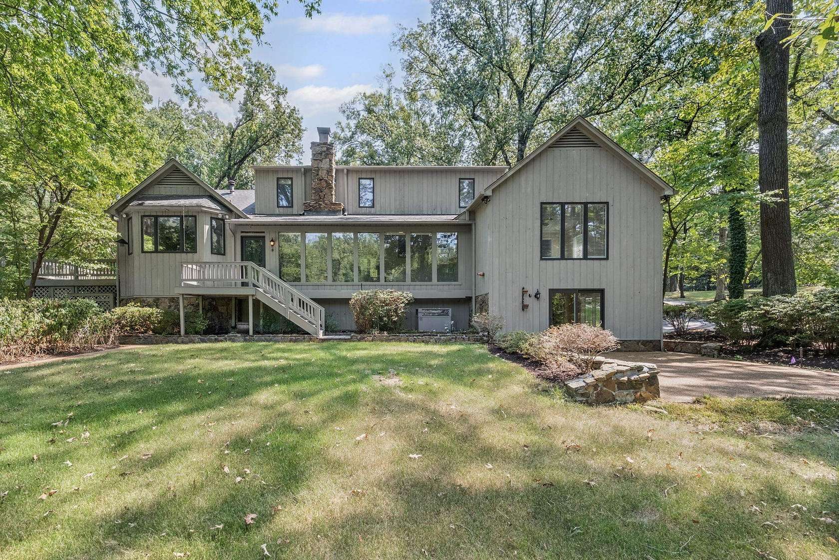 3.3 Acres of Residential Land with Home for Sale in Lakeland, Tennessee