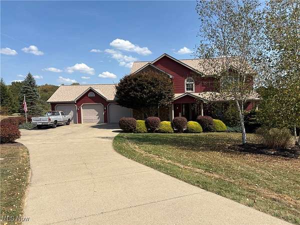 1.72 Acres of Residential Land with Home for Sale in Negley, Ohio