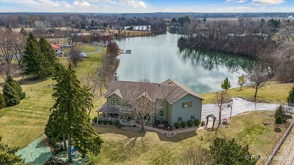 5.3 Acres of Land with Home for Sale in Elgin, Illinois