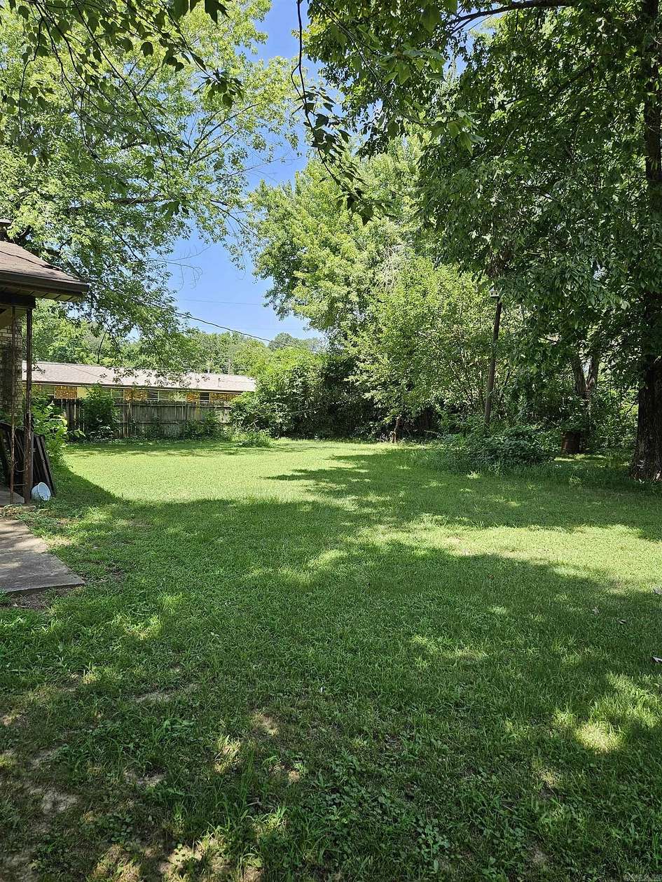 10 Acres of Residential Land for Sale in Huntington, Arkansas