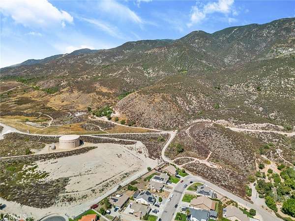 21.8 Acres of Land for Sale in San Bernardino, California