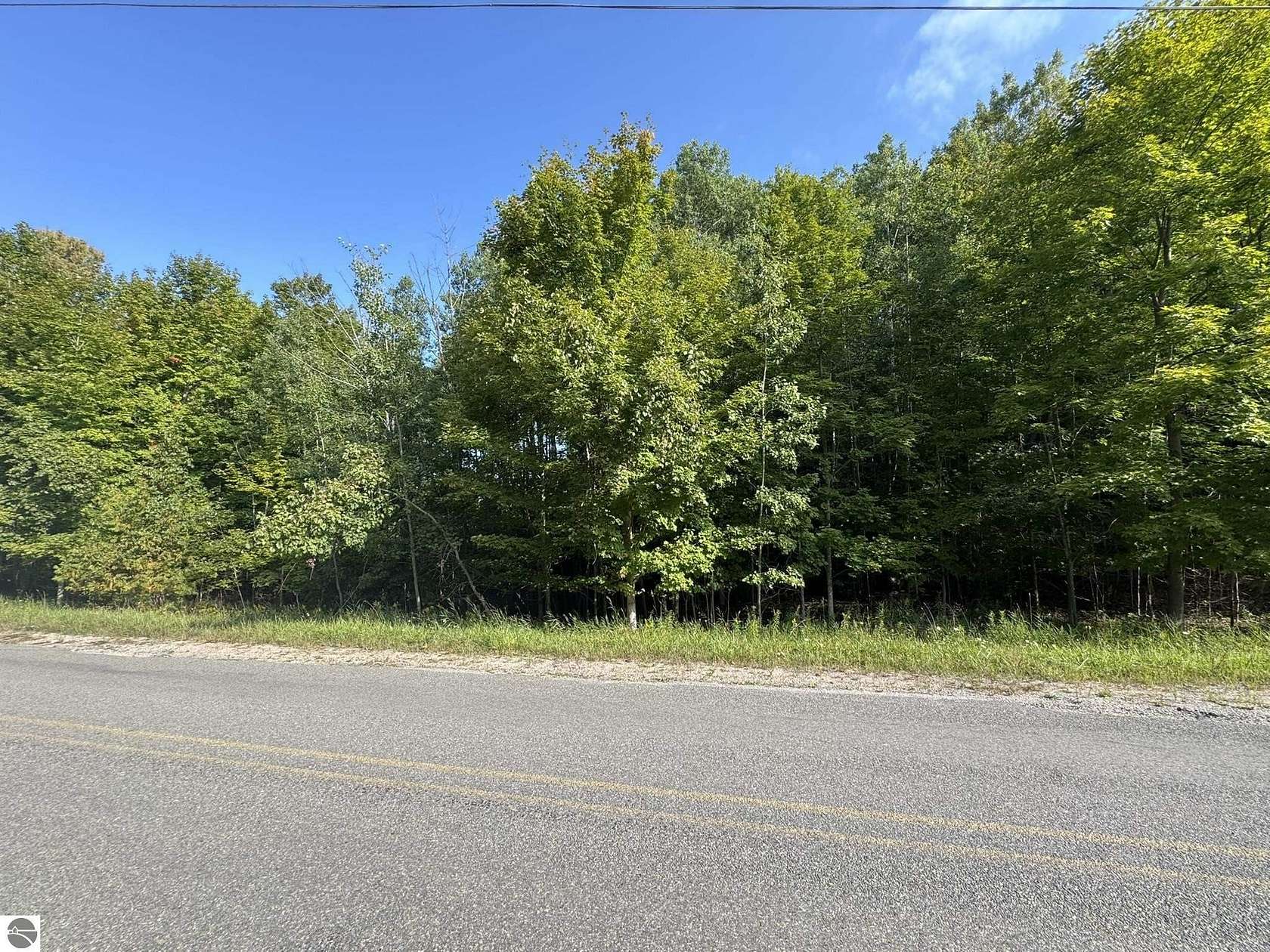 1.12 Acres of Residential Land for Sale in Cedar, Michigan