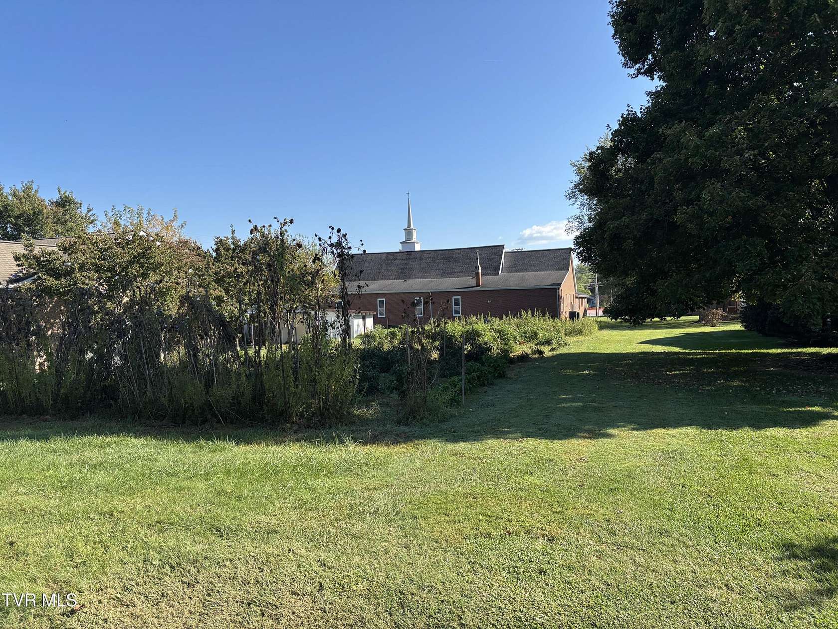 0.03 Acres of Residential Land for Sale in Elizabethton, Tennessee