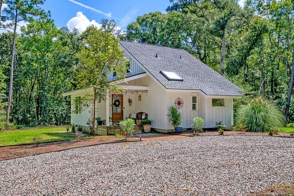 3.6 Acres of Residential Land with Home for Sale in Johns Island, South Carolina