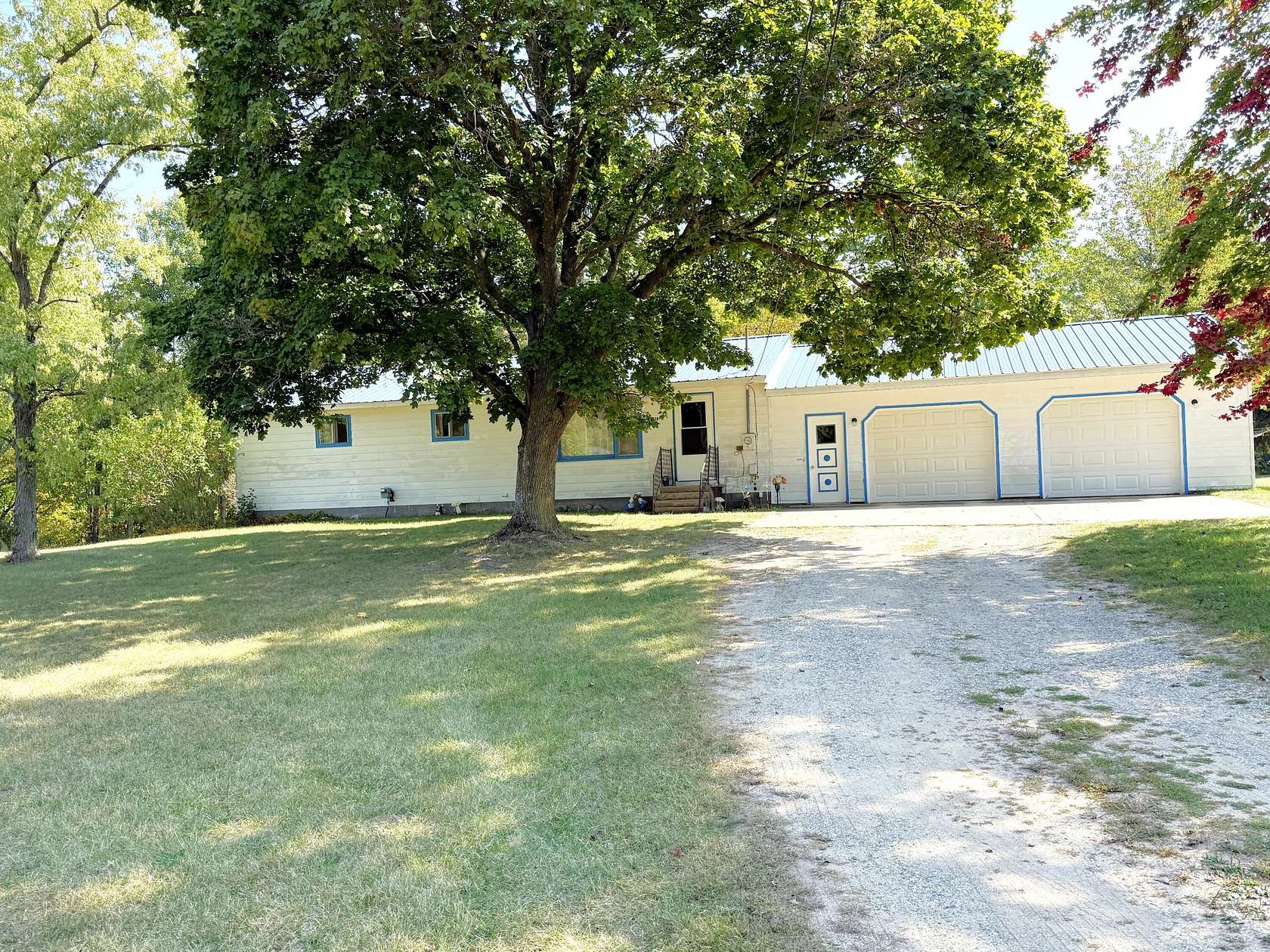 9.75 Acres of Residential Land with Home for Sale in Vestaburg, Michigan