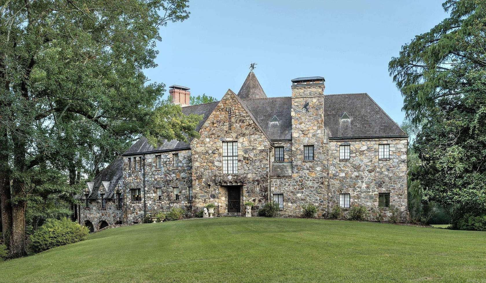 95 Acres of Agricultural Land with Home for Sale in Little Rock, Arkansas