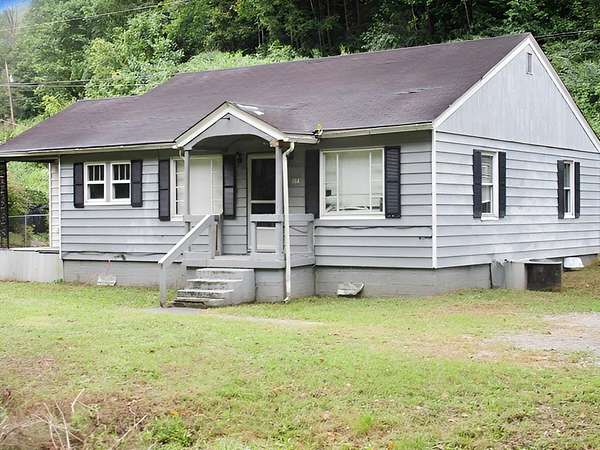 1.77 Acres of Residential Land with Home for Sale in Pikeville, Kentucky