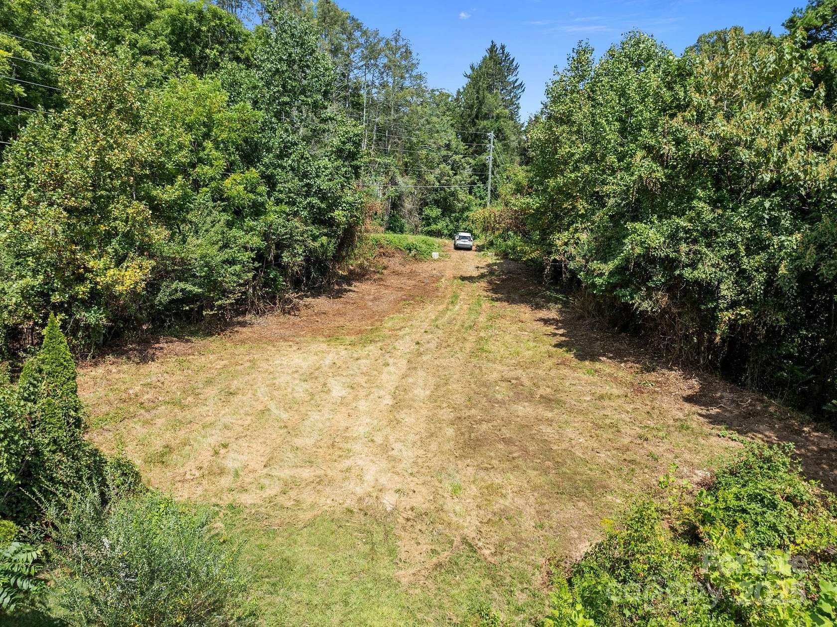 1.25 Acres of Residential Land for Sale in Candler, North Carolina