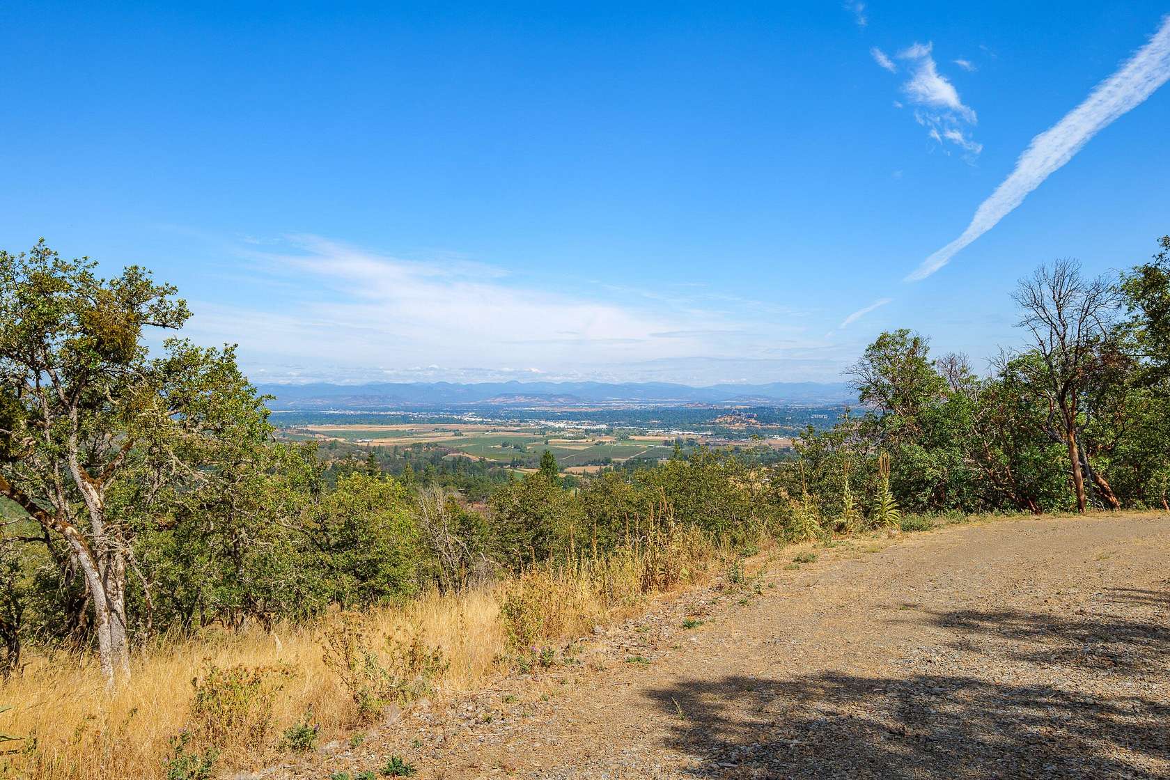 23 Acres of Recreational & Residential Land for Sale in Medford, Oregon