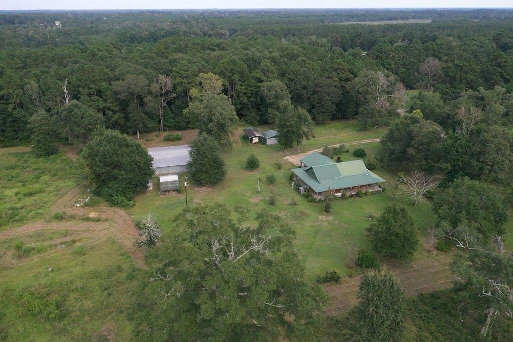11 Acres of Land with Home for Sale in Kirbyville, Texas