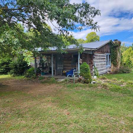 2 Acres of Residential Land with Home for Sale in McMinnville, Tennessee