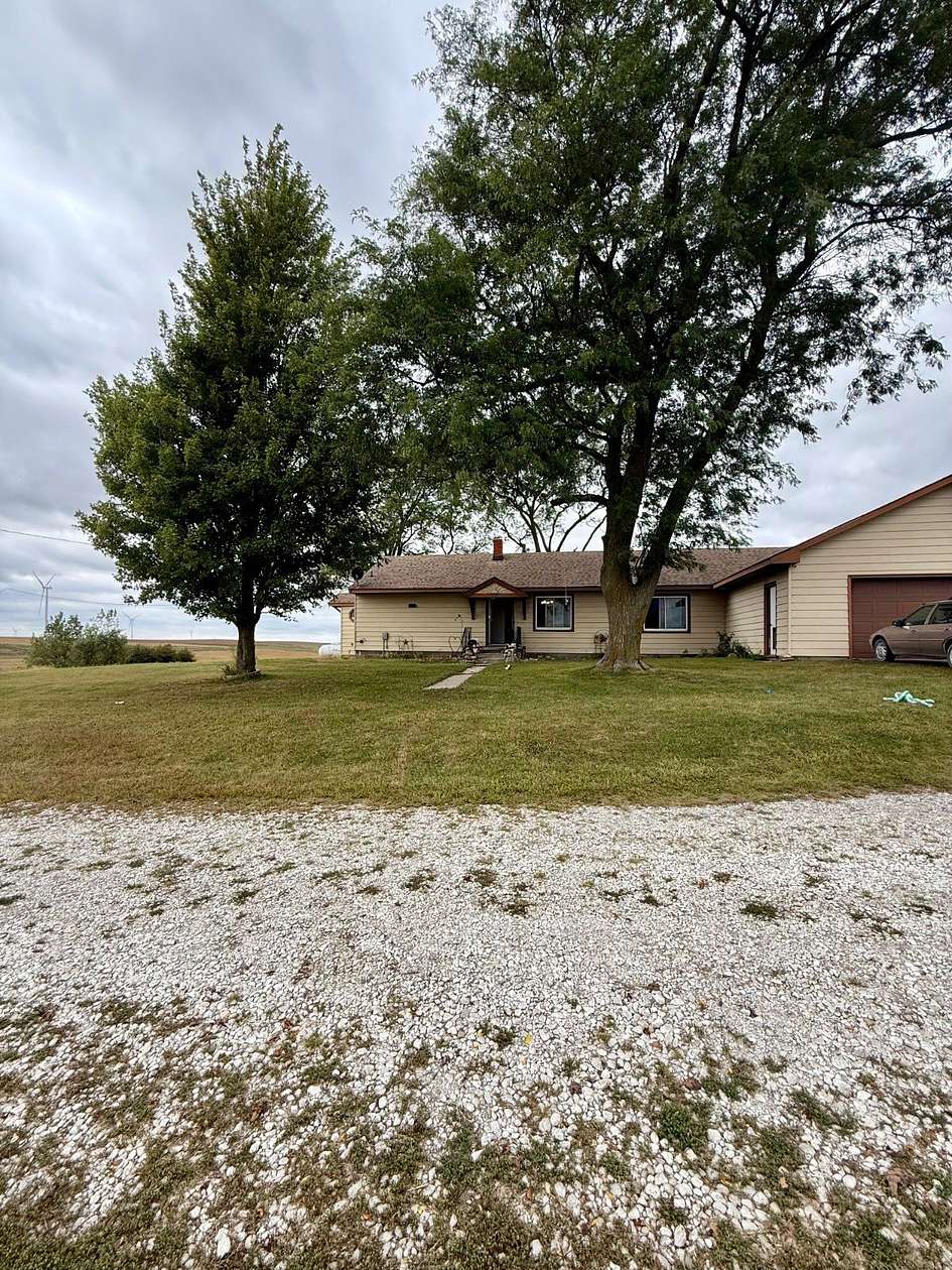 7.4 Acres of Residential Land with Home for Sale in Creston, Iowa