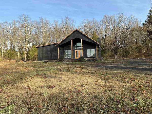 8.1 Acres of Residential Land with Home for Sale in Damascus, Arkansas