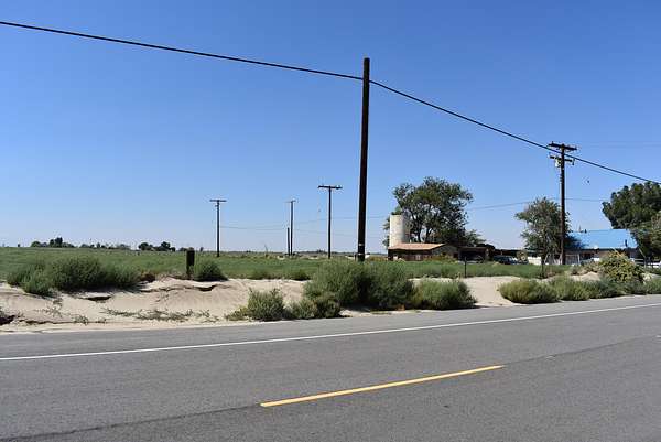 Land for Sale in Lancaster, California