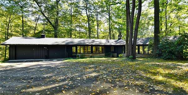 2.2 Acres of Residential Land with Home for Sale in Moreland Hills, Ohio