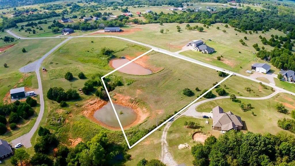 3.12 Acres of Residential Land for Sale in Purcell, Oklahoma