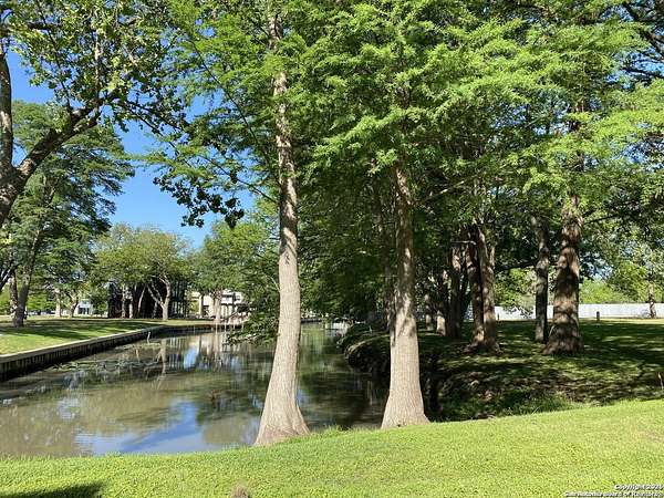 0.52 Acres of Residential Land for Sale in McQueeney, Texas