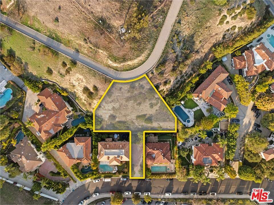 0.33 Acres of Residential Land for Sale in Los Angeles, California