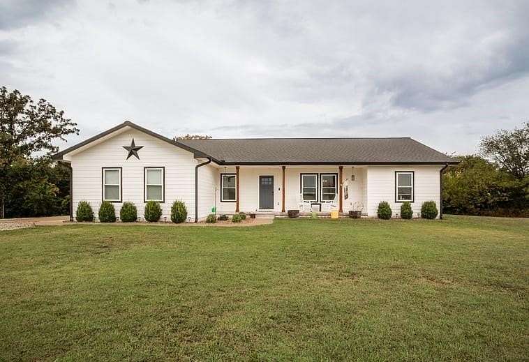 5.2 Acres of Residential Land with Home for Sale in Ottawa, Kansas