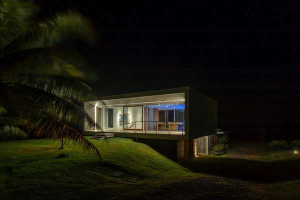 2 Acres of Land with Home for Sale in Haʻikū, Hawaii