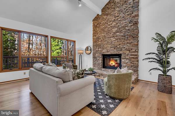 2.22 Acres of Residential Land with Home for Sale in Annapolis, Maryland