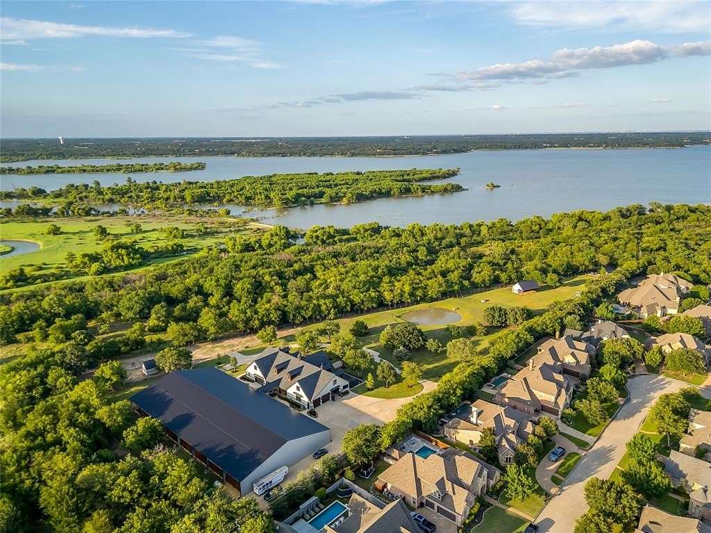 5.54 Acres of Land with Home for Sale in Southlake, Texas