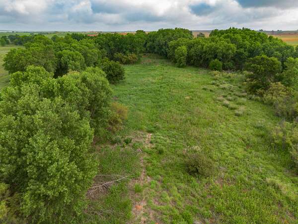 160 Acres of Recreational Land for Sale in Memphis, Texas