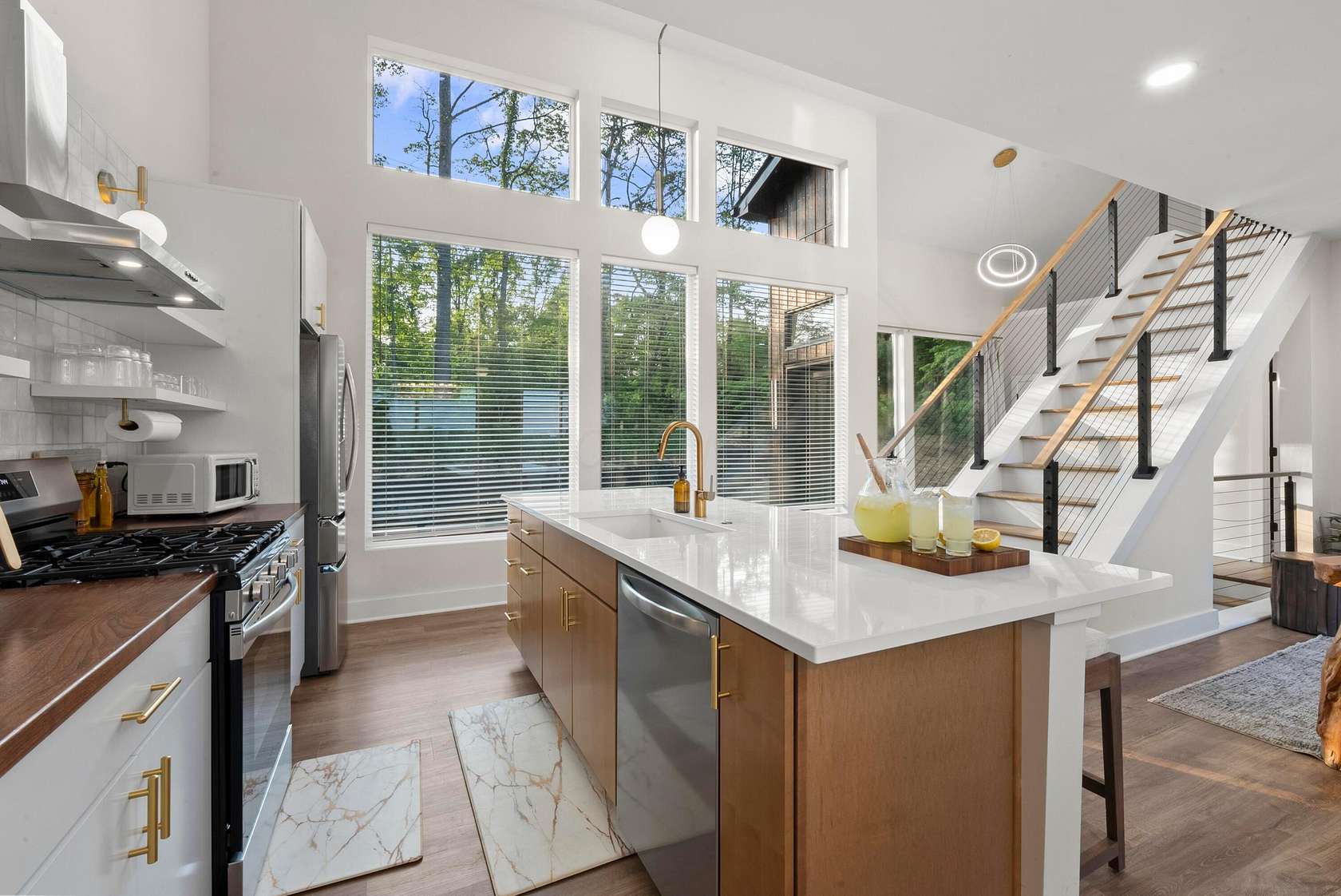 4 Acres of Residential Land with Home for Sale in Rockbridge, Ohio