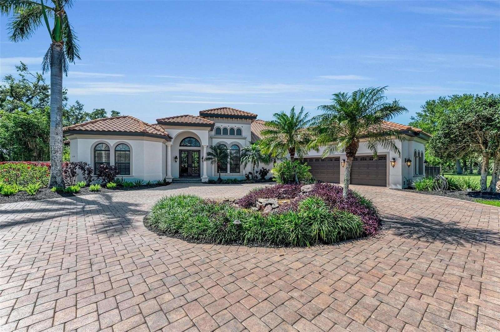 5 Acres of Land with Home for Lease in Palmetto, Florida