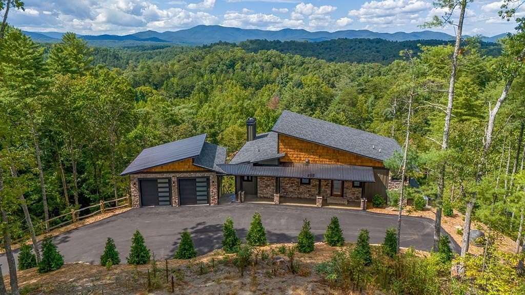 5 Acres of Residential Land with Home for Sale in Ellijay, Georgia