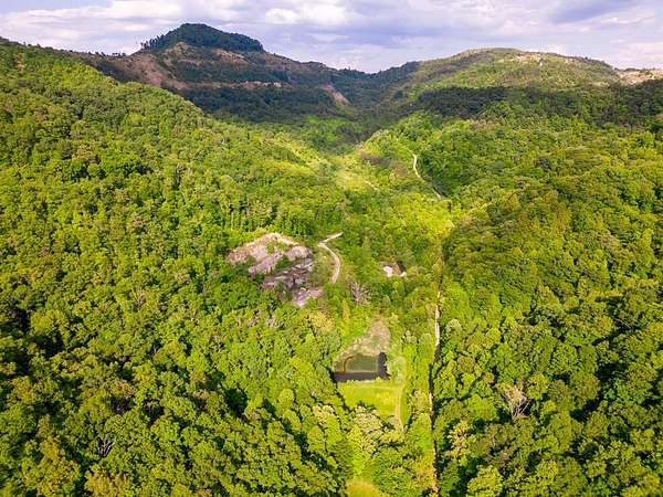 550 Acres of Recreational Land for Sale in Virgie, Kentucky