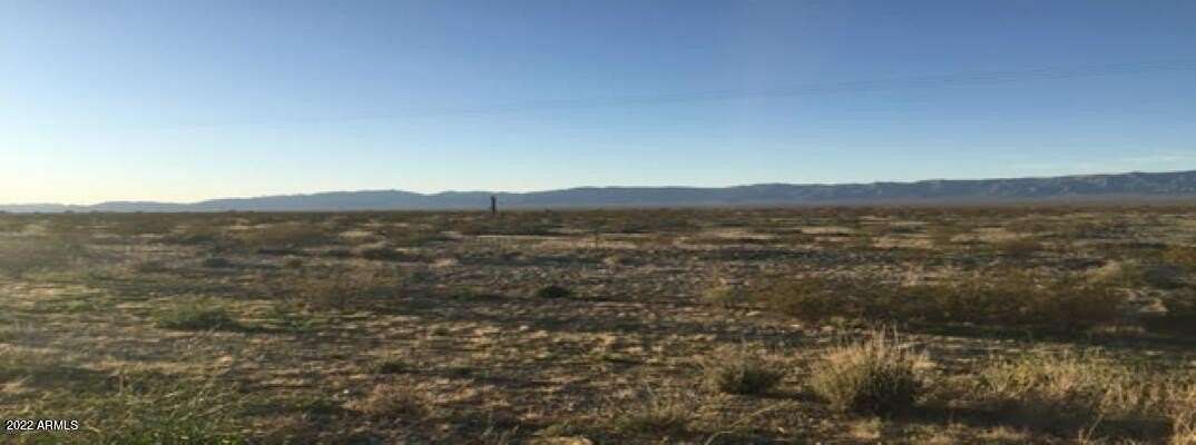 212 Acres of Land for Sale in Aguila, Arizona