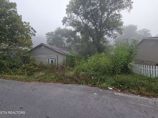 0.13 Acres of Land for Sale in Middlesboro, Kentucky