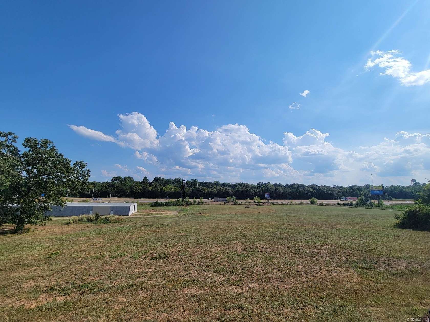 16 Acres of Improved Commercial Land for Sale in Plumerville, Arkansas