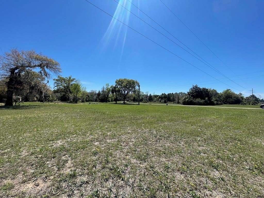 1.14 Acres of Residential Land for Sale in Cedar Key, Florida